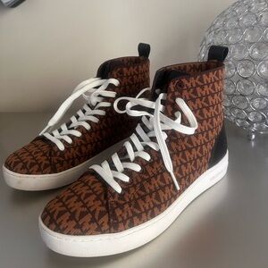 Michael Kors Women's Edie Knit Lace Up High Top Sneakers Black/Brown